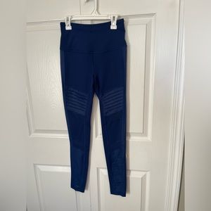 Victoria Secret Knock Out High Rise Blue Compression Leggings Full length Sz XS